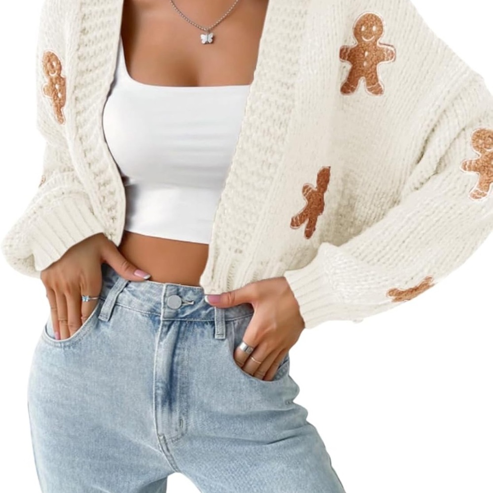 Cozy Cream Sweater with Gingerbread Accents
